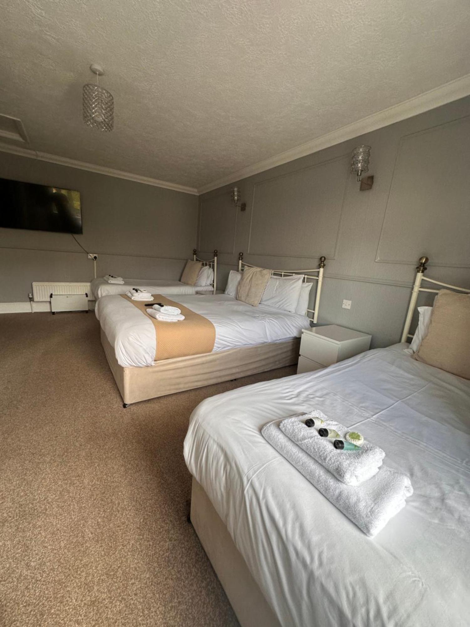 The Six Bells Bed & Breakfast Rochester  Luaran gambar